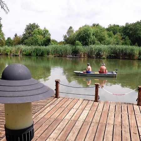 Vila Szemermetes Erzsok Nyaralohaz Gyomaendrőd Exteriér fotografie